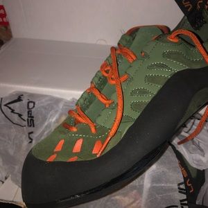 Brand new rock climbing shoes